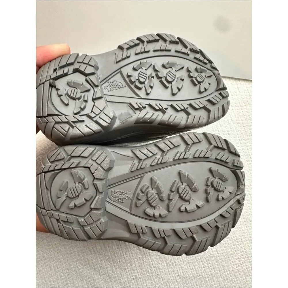 The North Face Alpenglow Snow boots Size 4